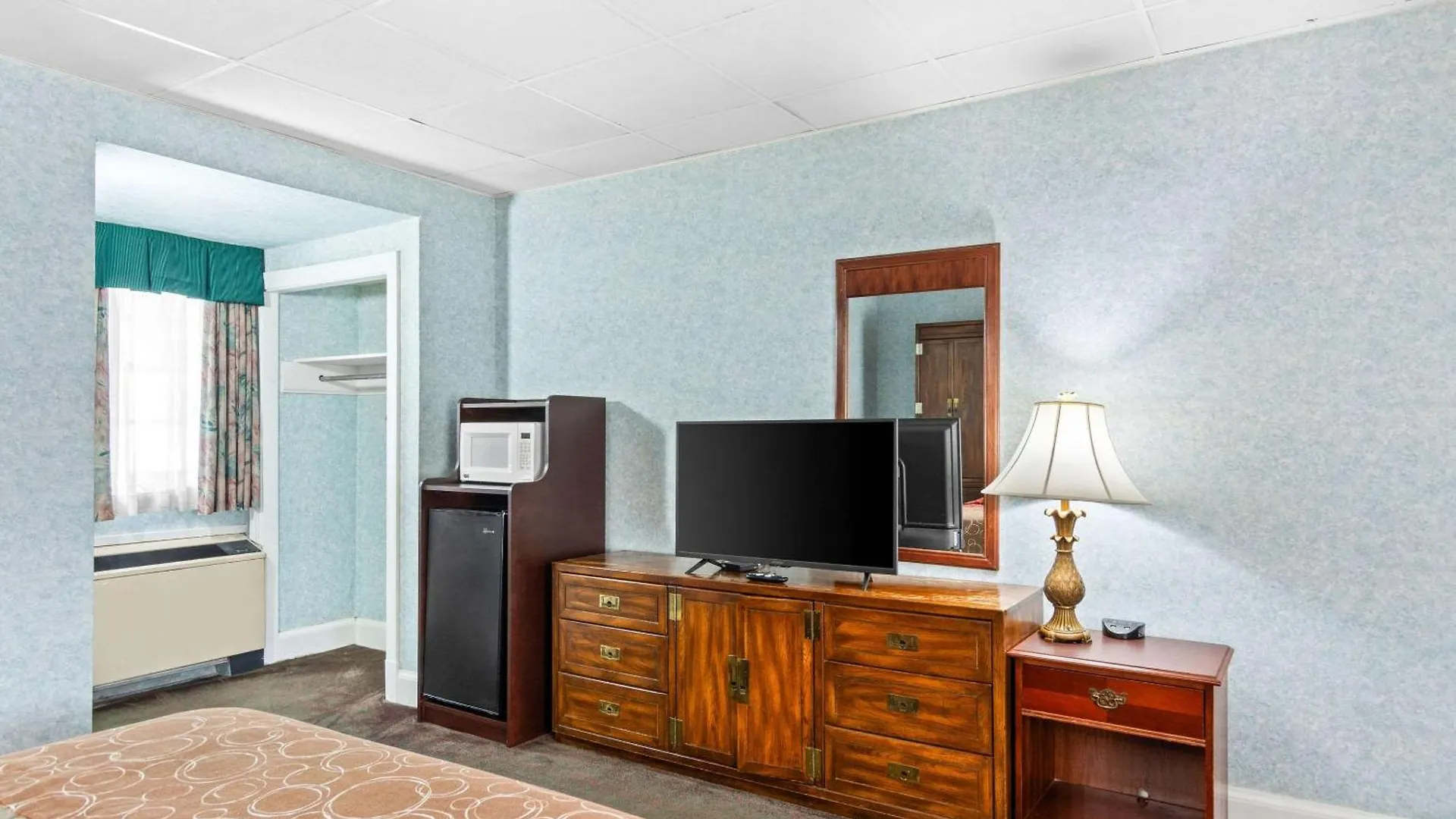 Rodeway Inn Historic Williamsburg 2*,