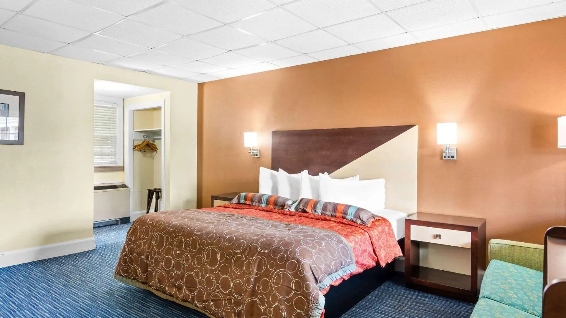 Rodeway Inn Historic Williamsburg 2*,  United States