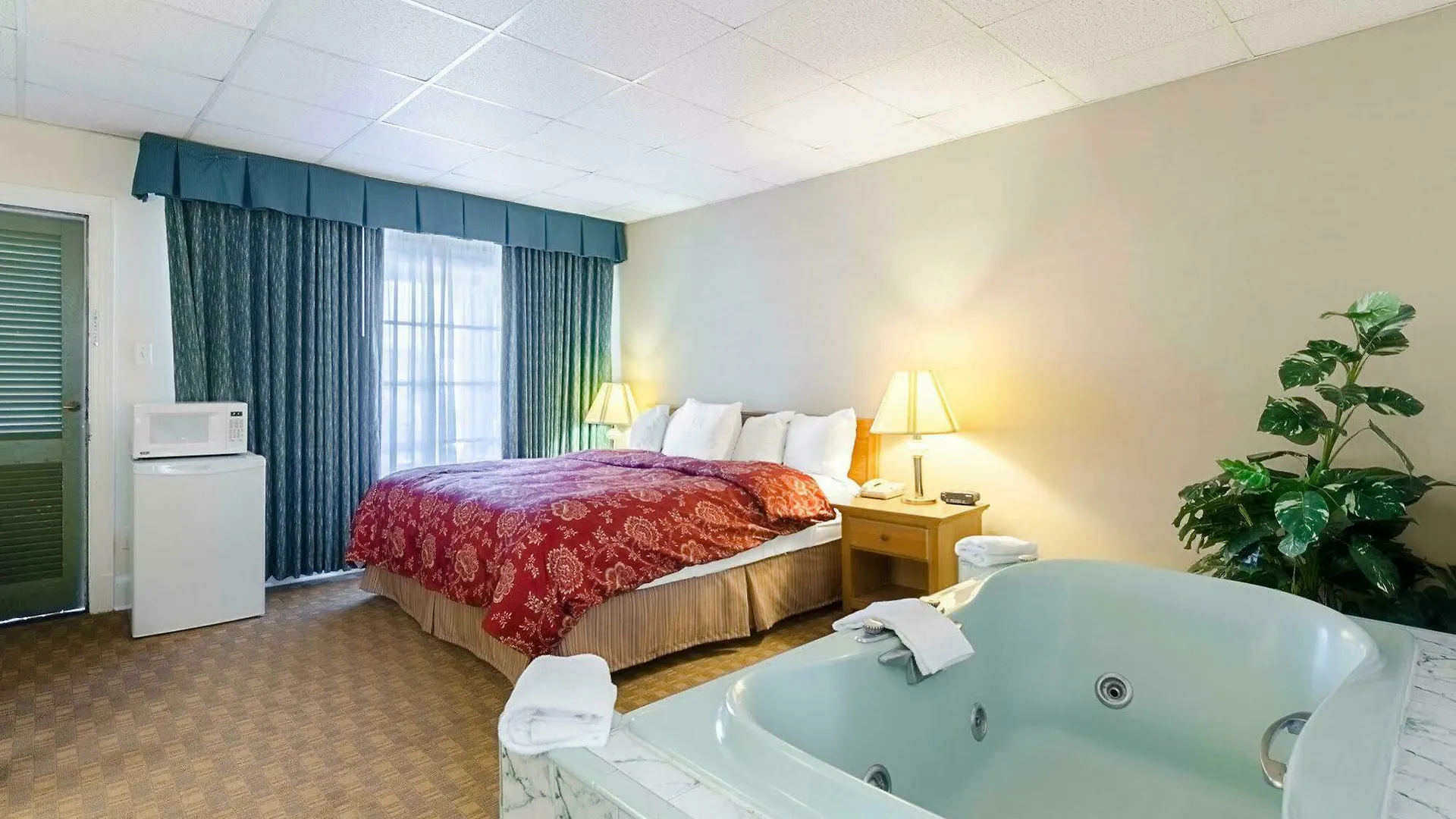 Rodeway Inn Historic Williamsburg 2*,